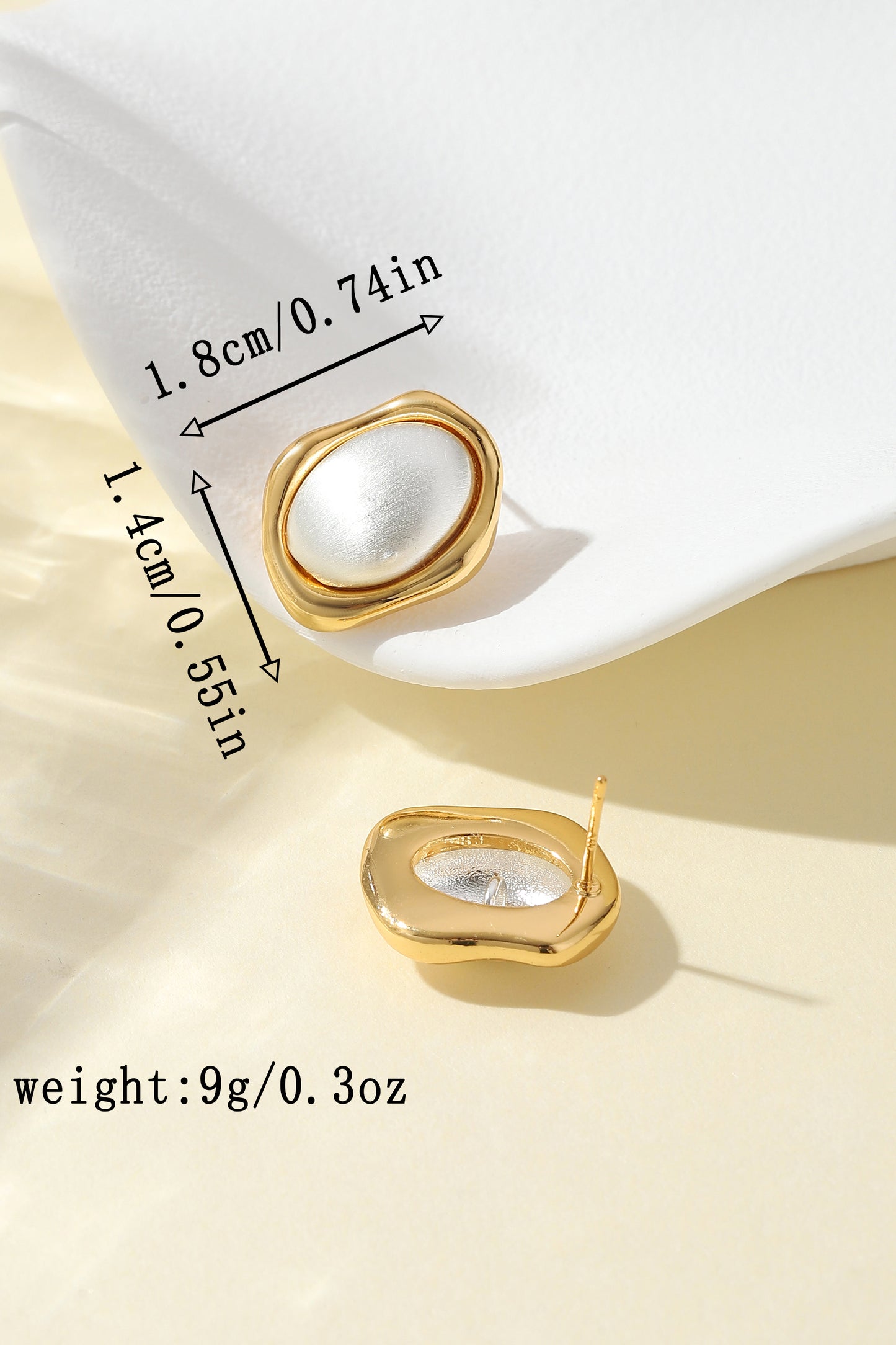 Fashionable commuting stud earrings, imitation pearl inlaid earrings, elegant and versatile earrings